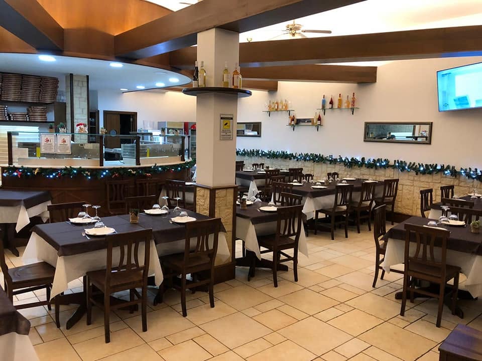 Interno o piatti della Pizzeria Pierpà