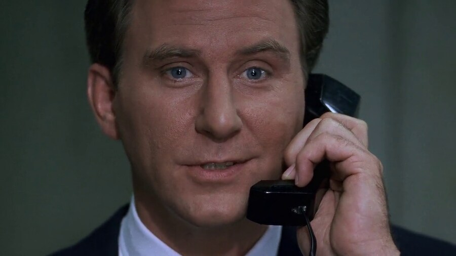 Beverly Hills Cop III 1994 WebRip [Hindi + English] 480p, 720p ESub Screenshot