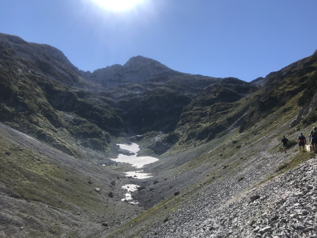 9F251342-7E9F-4982-9F15-AD0D2FEFFF44