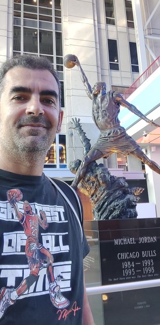 Randolph Street Market, Estatua de Jordan y volvemos a Boston, - Boston y Chicago (14)
