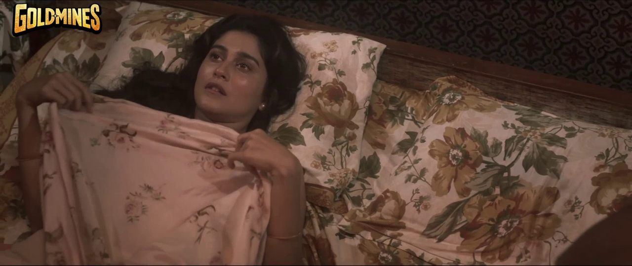 [Image: vlcsnap-2025-09-11-18h01m41s422.png]