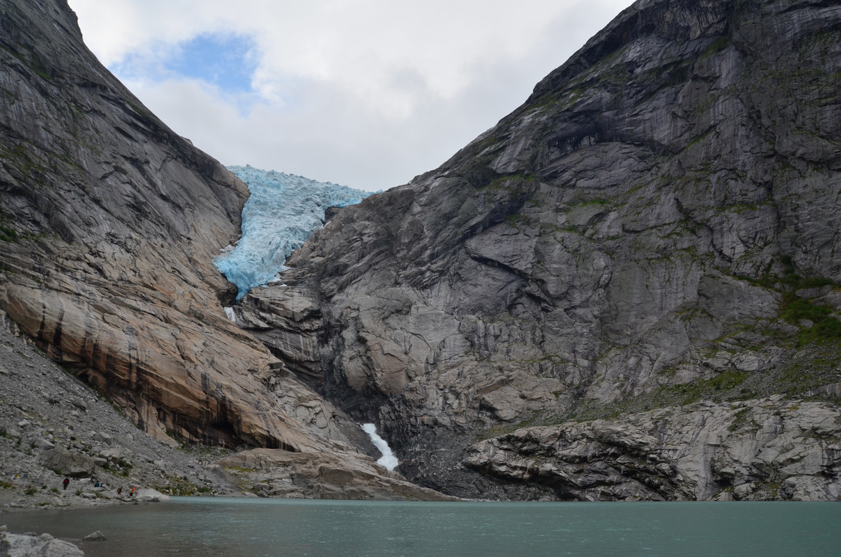 Noruega 10 días de cabañas y con niños - Blogs de Noruega - ETAPA 5- Glaciar Briksdal - Gaupne (8)