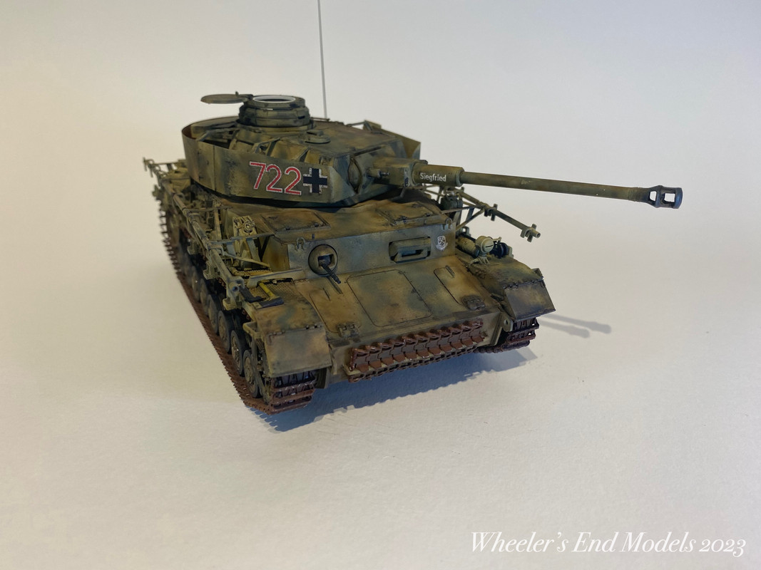 1-35-Border-Model-Panzer-IV-Ausf-J0003.j