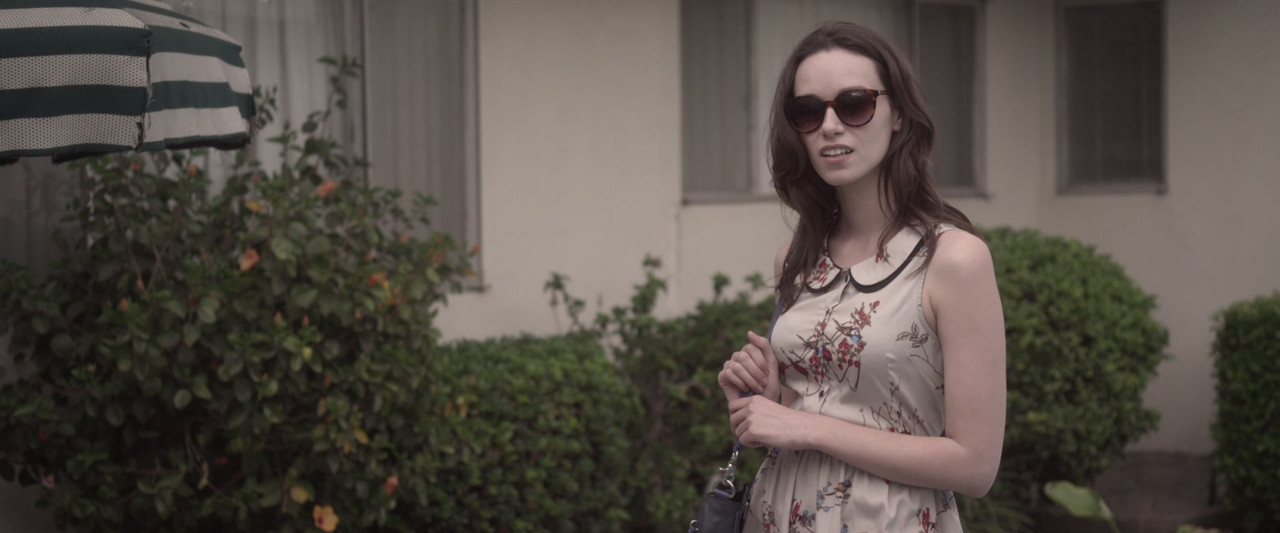 Starry Eyes (2014) (1080p BluRay x265 r00t)-4