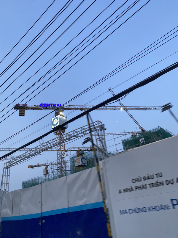 B15AA906-CF58-497C-80F3-135600EE7680