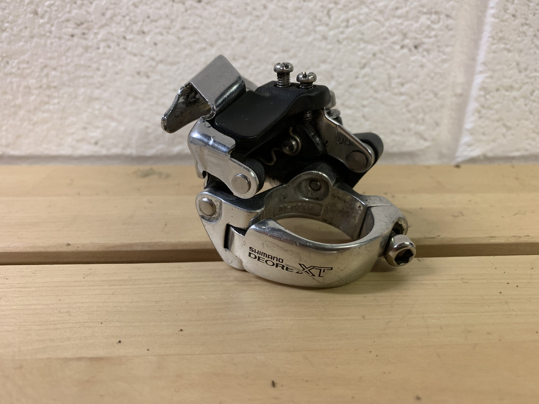 6FCB2BA3-A82C-4935-A8F2-EF26FEF024EA