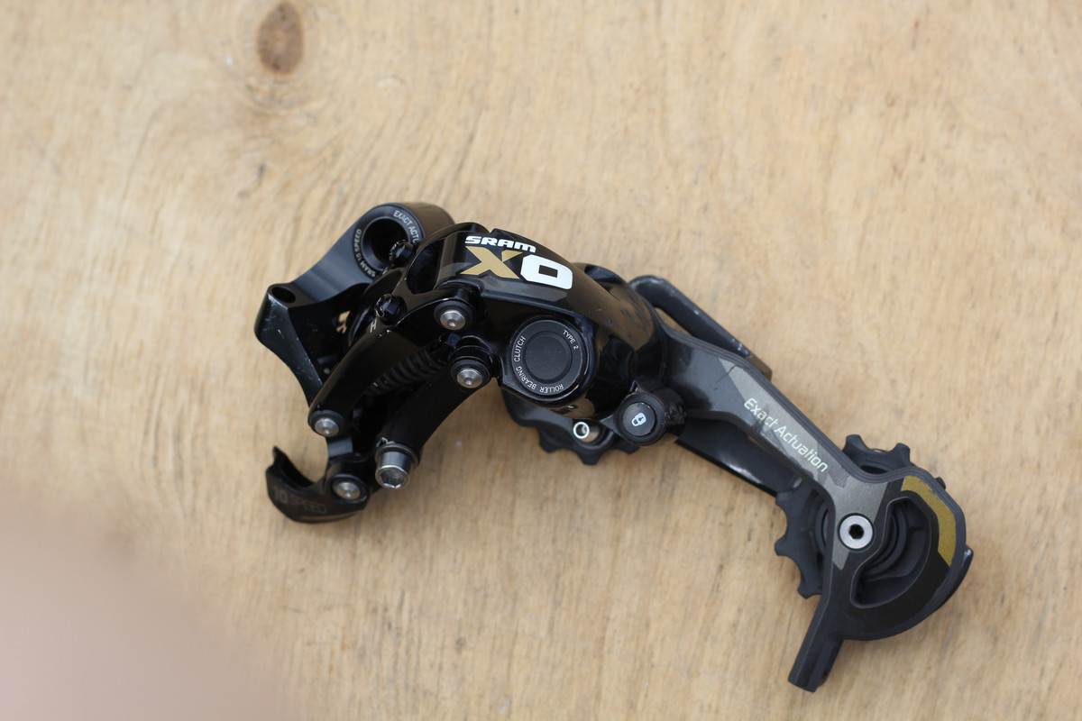 6-C53-F84-E-7603-4411-9338-314093353027.