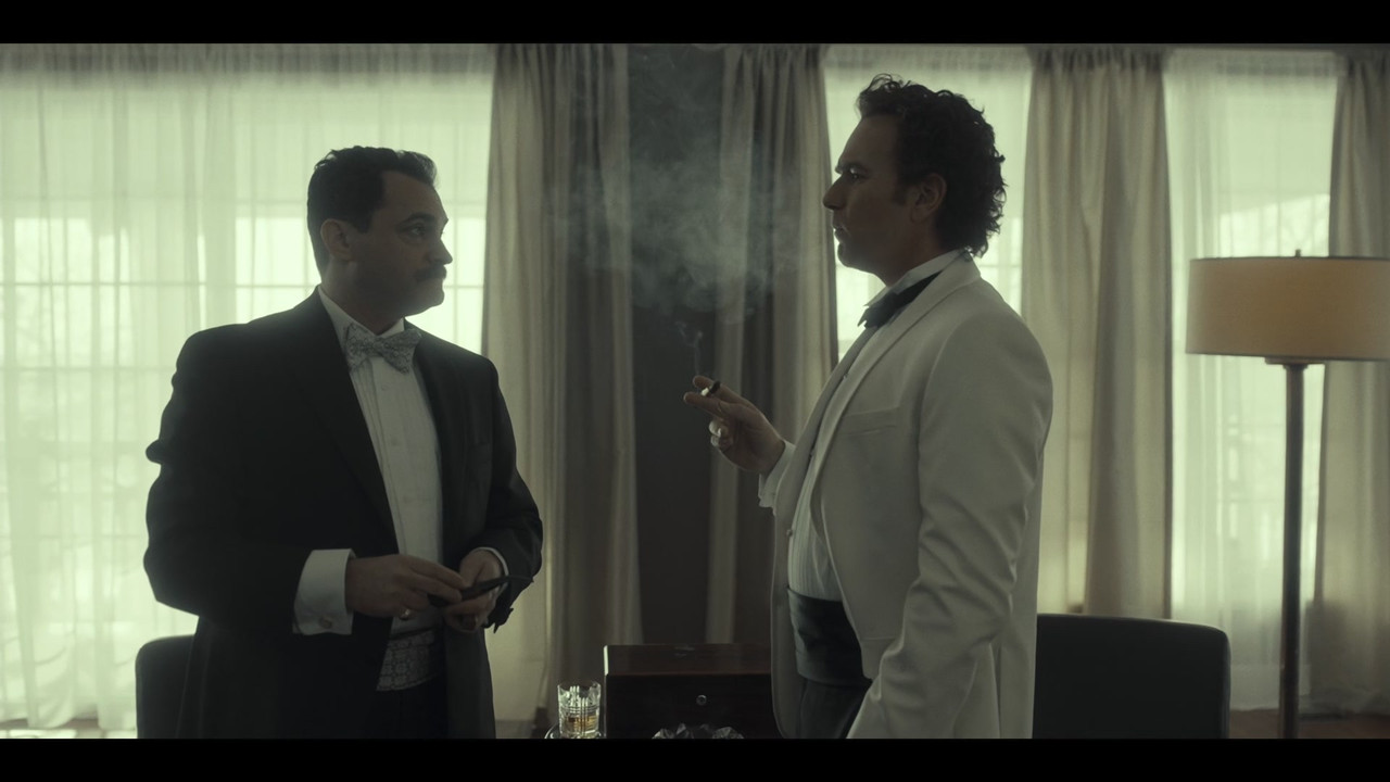 Fargo (2014) - S03E01 - The Law of Vacant Places (1080p AMZN WEB