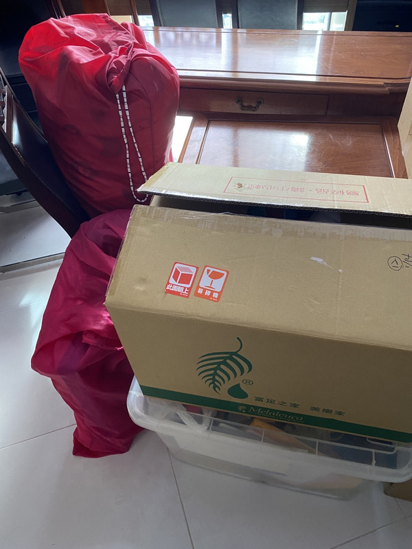 白色大收納箱 棉被袋