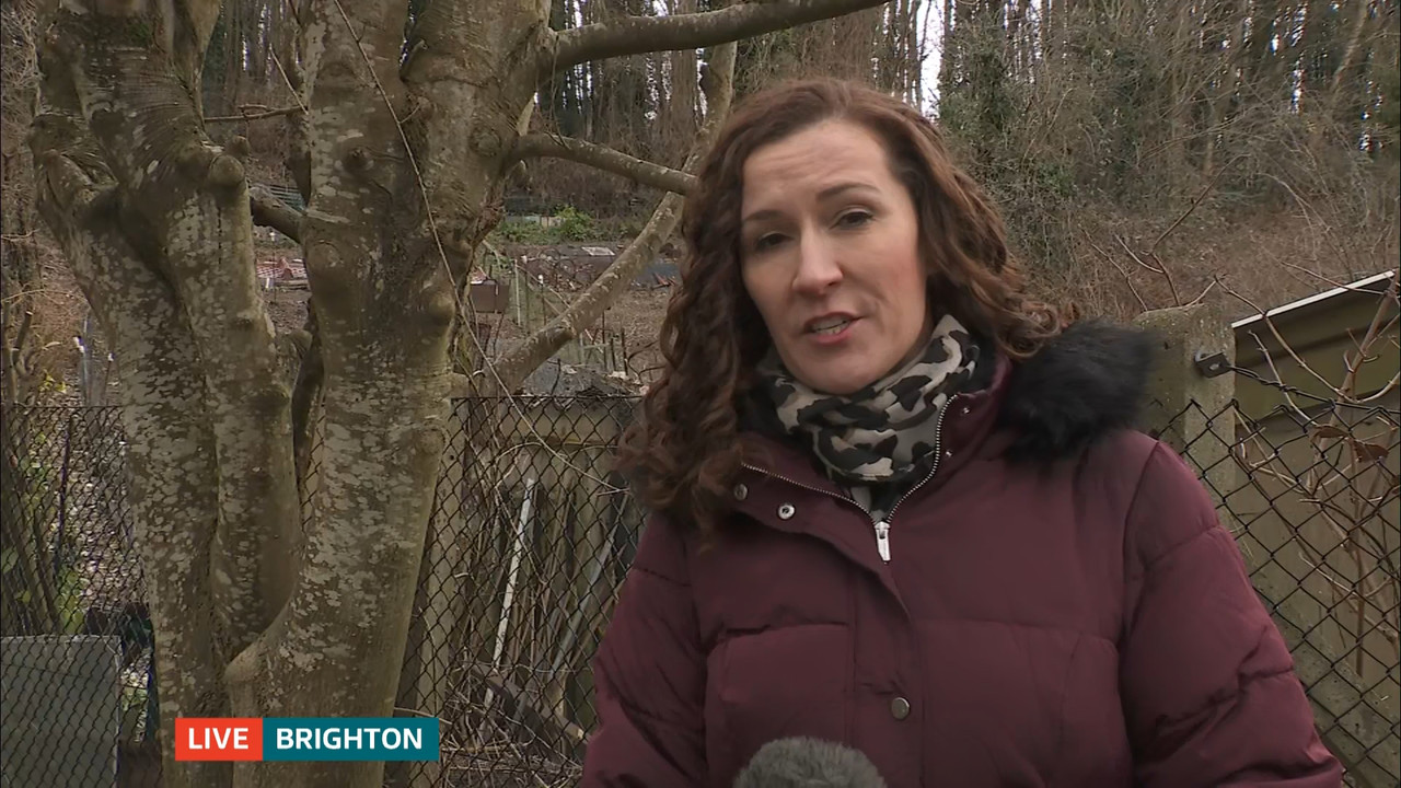 ITV Lunchtime News_20230228_13301355.ts_snapshot_09.04.507