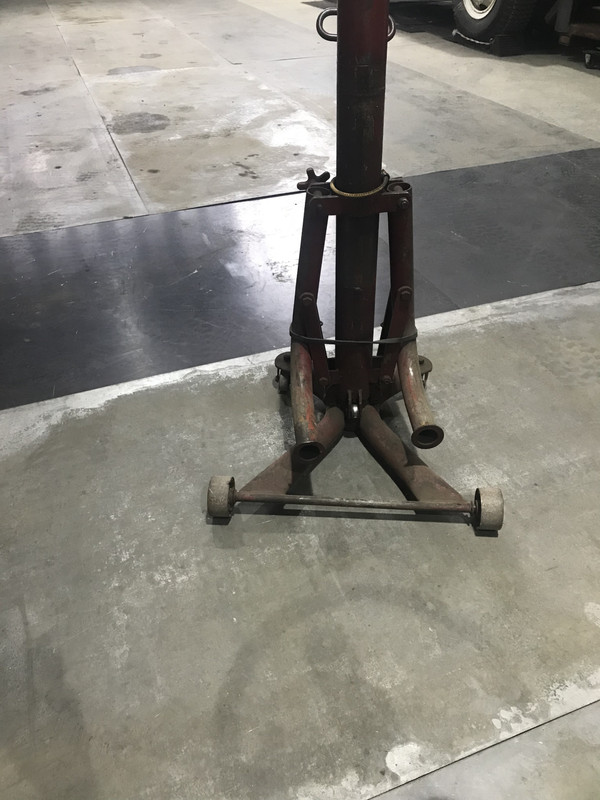 CD6C7D64-ED02-4D1F-A4CA-B00AD594514E