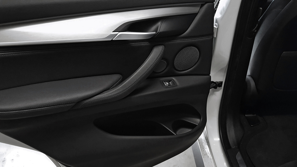 B26 Rear Left Door Panel-sm