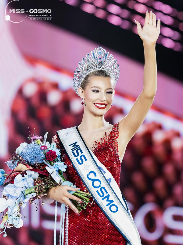 Congratulations-to-Miss-Cosmo-2025-yolin
