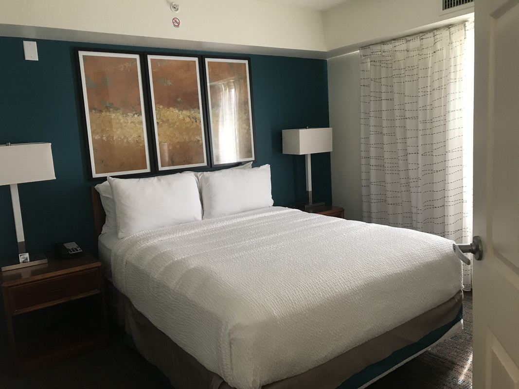 9E103152-52D5-4E37-8C7D-517B3708AD4A