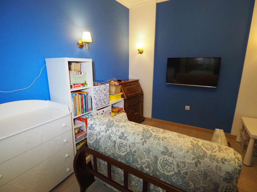 D1D4B205-AF7E-4617-9019-2BD27B469459