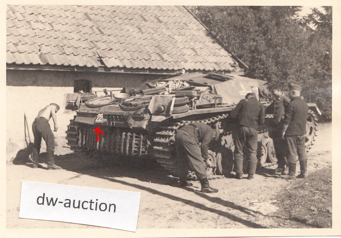 Sturmgeschütz mit Nummer 22