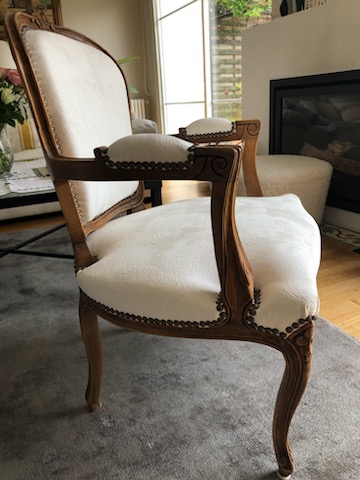 Siège rénovée de tapissier décorateur