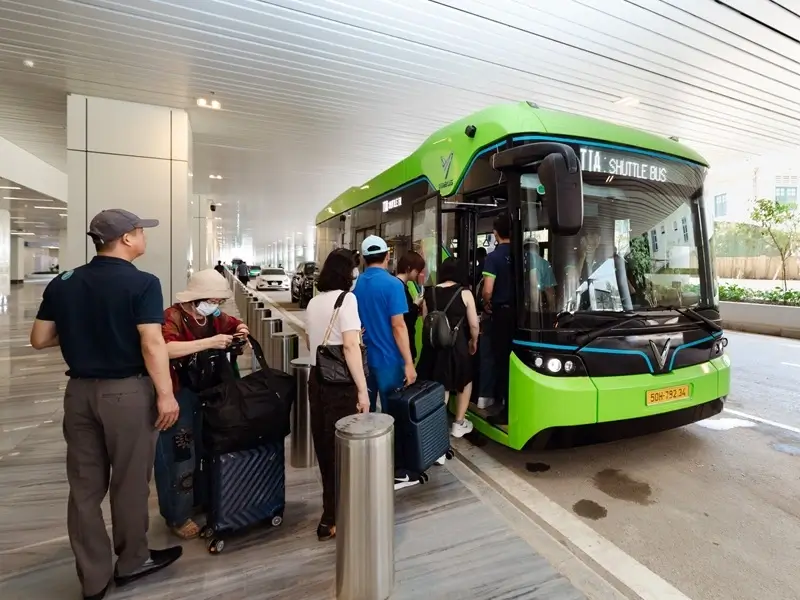 Хошимин (Сайгон), аэропорт Tan Son Nhat (SGN): транзит