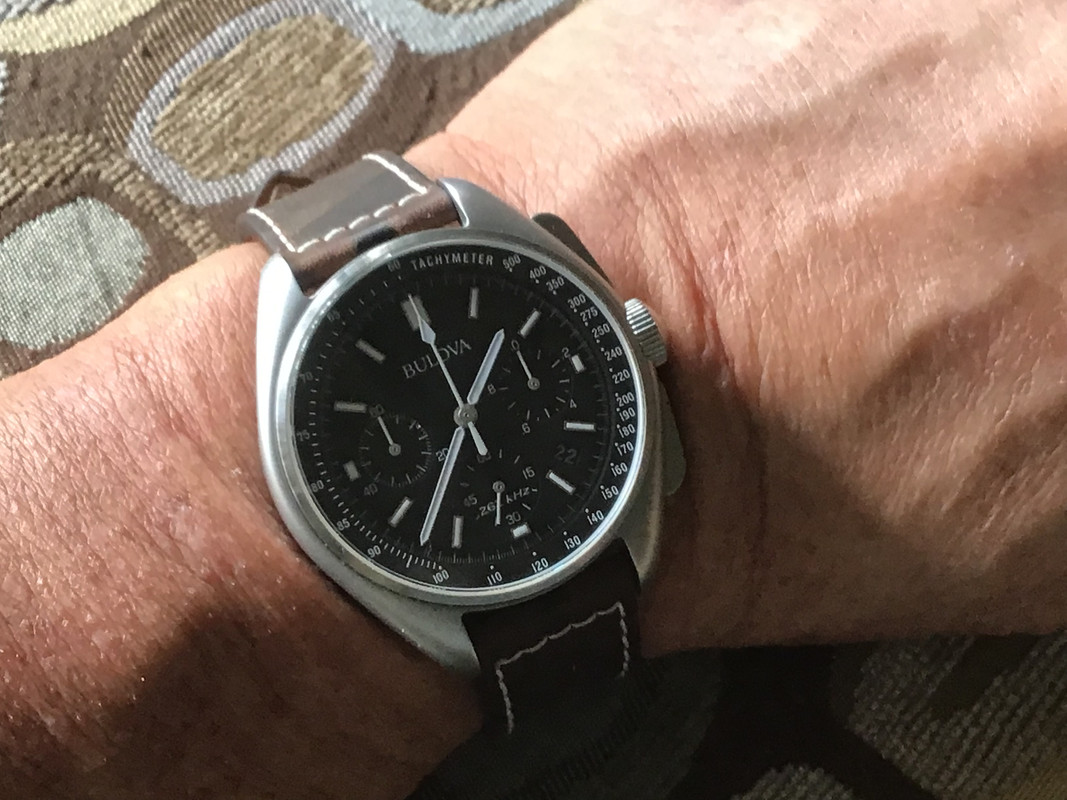 7B601E43-0E63-49E6-BE93-99159BF8B5E0