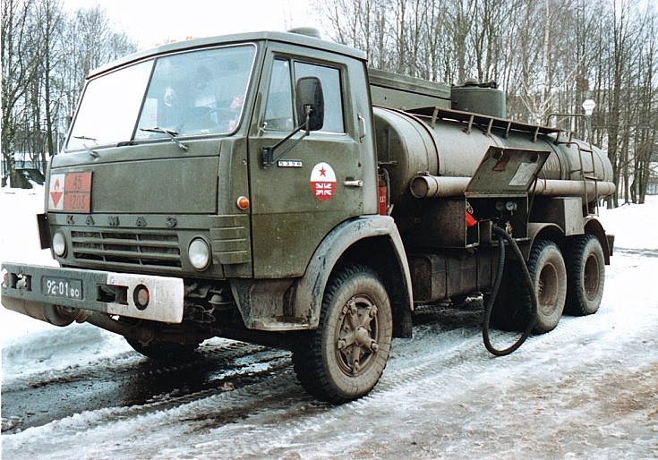 Benzovoz-Kamaz (3)