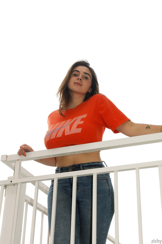 full_010_1157121412340705