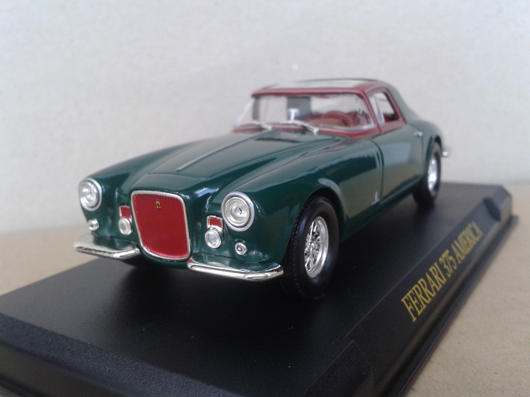 1955 Ferrari 375 America Coupé Speciale “Agnelli” (Ixo - nº40 Ferrari GT Collection) (3)