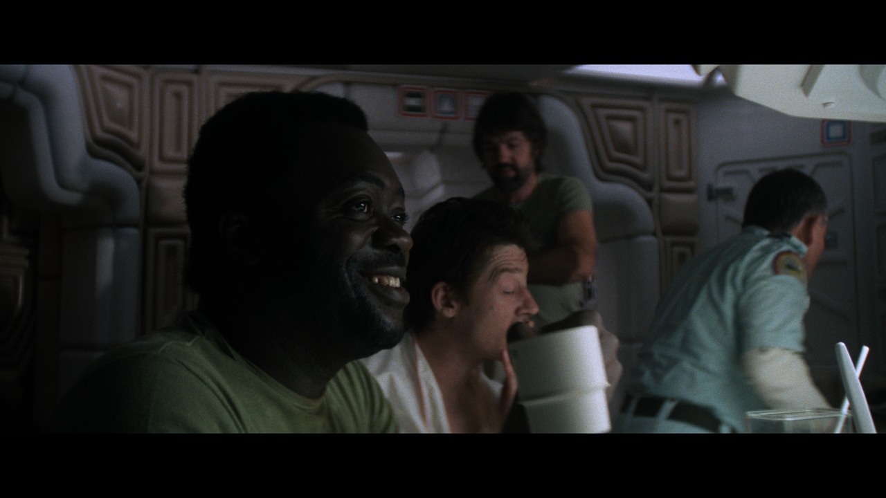 Alien (Theatrical Cut).mkv_snapshot_00.07.46_[2020.07.06_21.27.27]