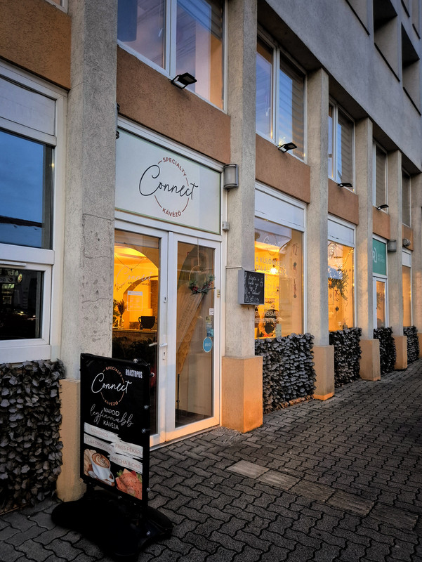 Connect Specialty Kávézó 1