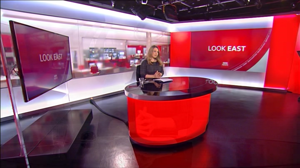 11.22 - 18.30.00 - This Is BBC One HD. Please switch over to BBC One.ts_snapshot_17.04.155