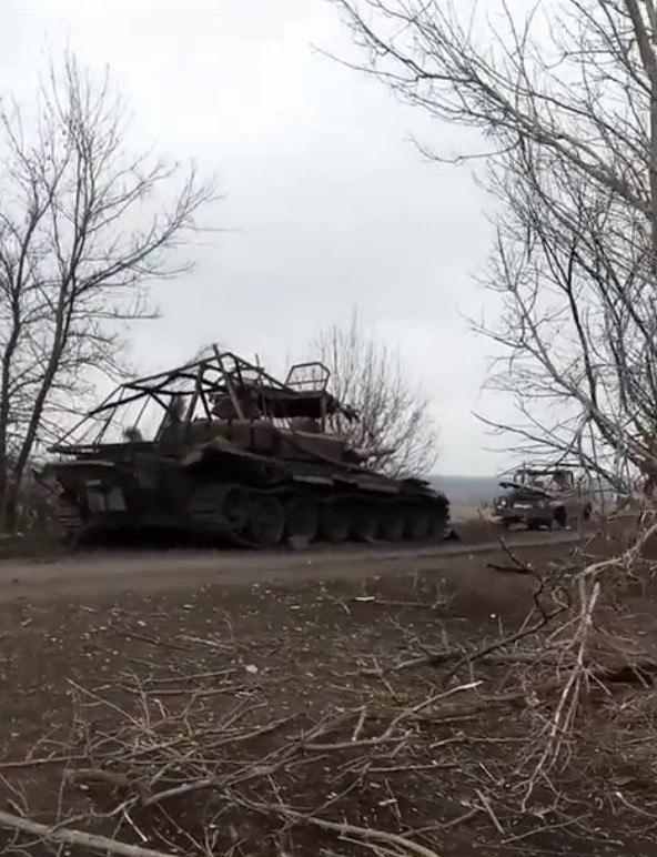 1016 T-72B3 Obr. 2022 destr 19 03 25