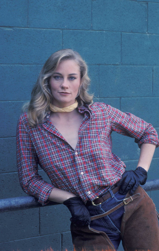 CybillShepherd_a82