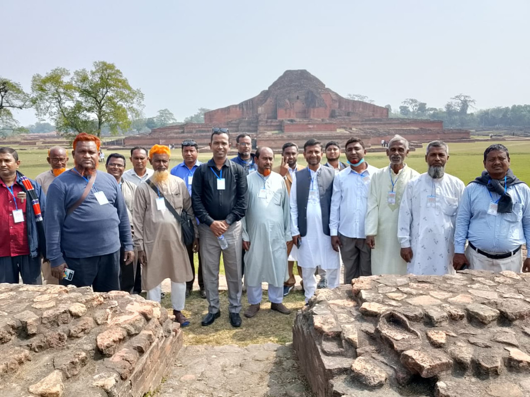 পাহারপুর ঐতিহাসিক স্থান পরিদর্শন
