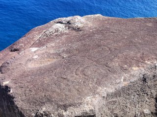 Poike:Ahu Kiri Reva-Papa u'i hetu'u-Ana o Keke-Té Ahu Moai Tea-Maunga - Isla de Pascua - Chile (10)