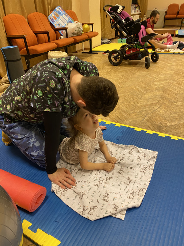 07FE0C3A-653B-40C7-AFF7-956C3F15E4CB