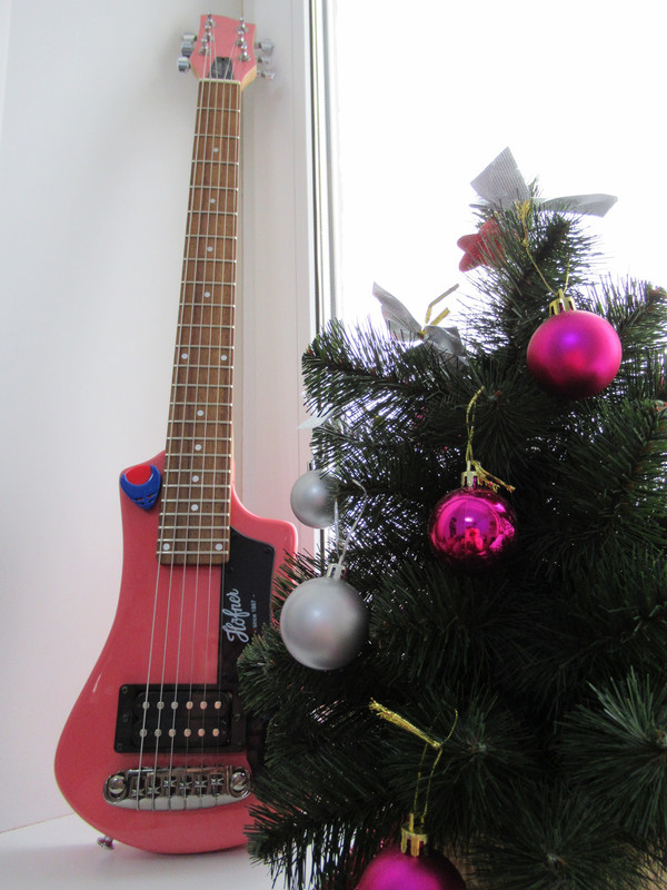 h s с новым годом