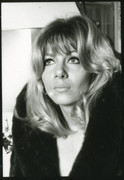 ingrid-pitt-c66