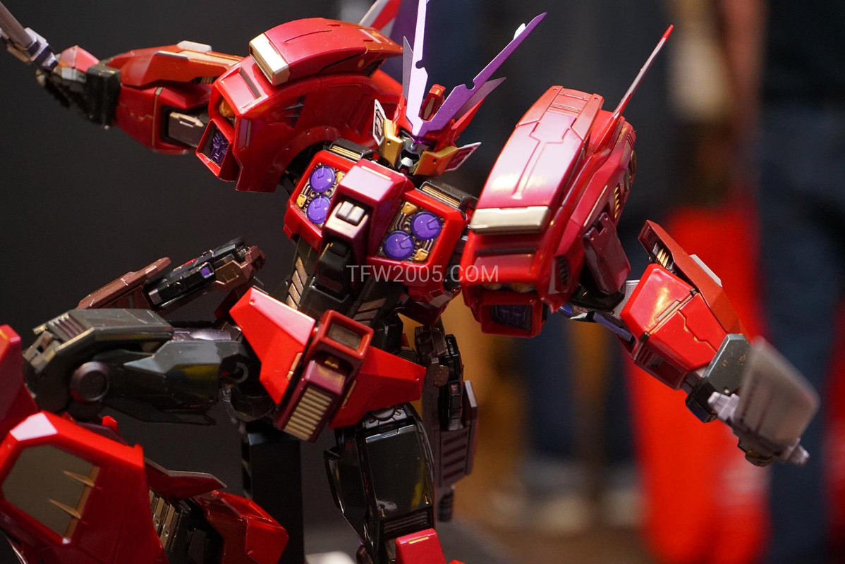 TFcon-2018-Flame-Toys-10