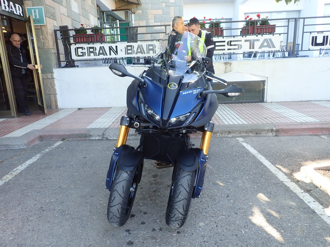 2EA03F0A-D868-4897-B63D-A29660BC4334