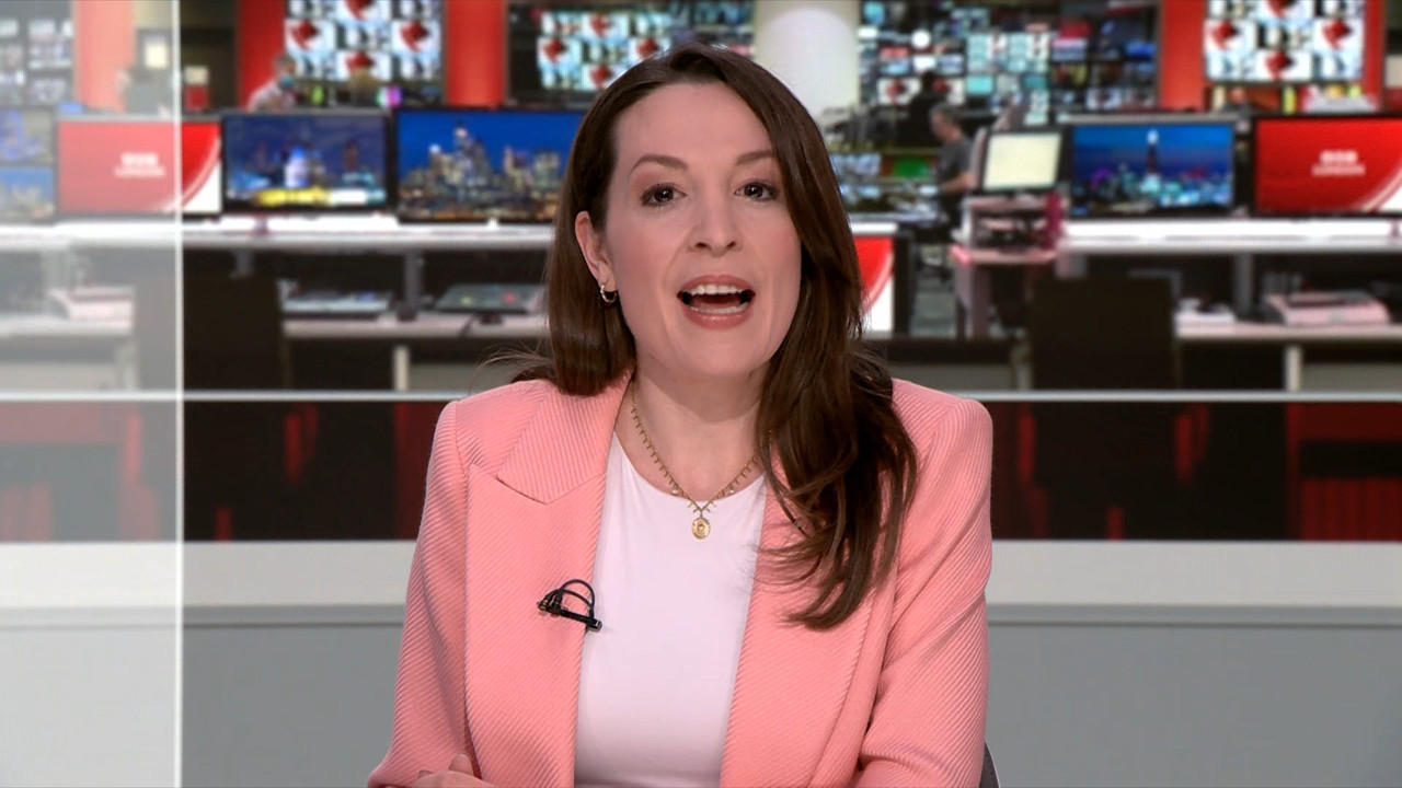 BBC London News_20230427_22302240.ts_snapshot_08.53.795