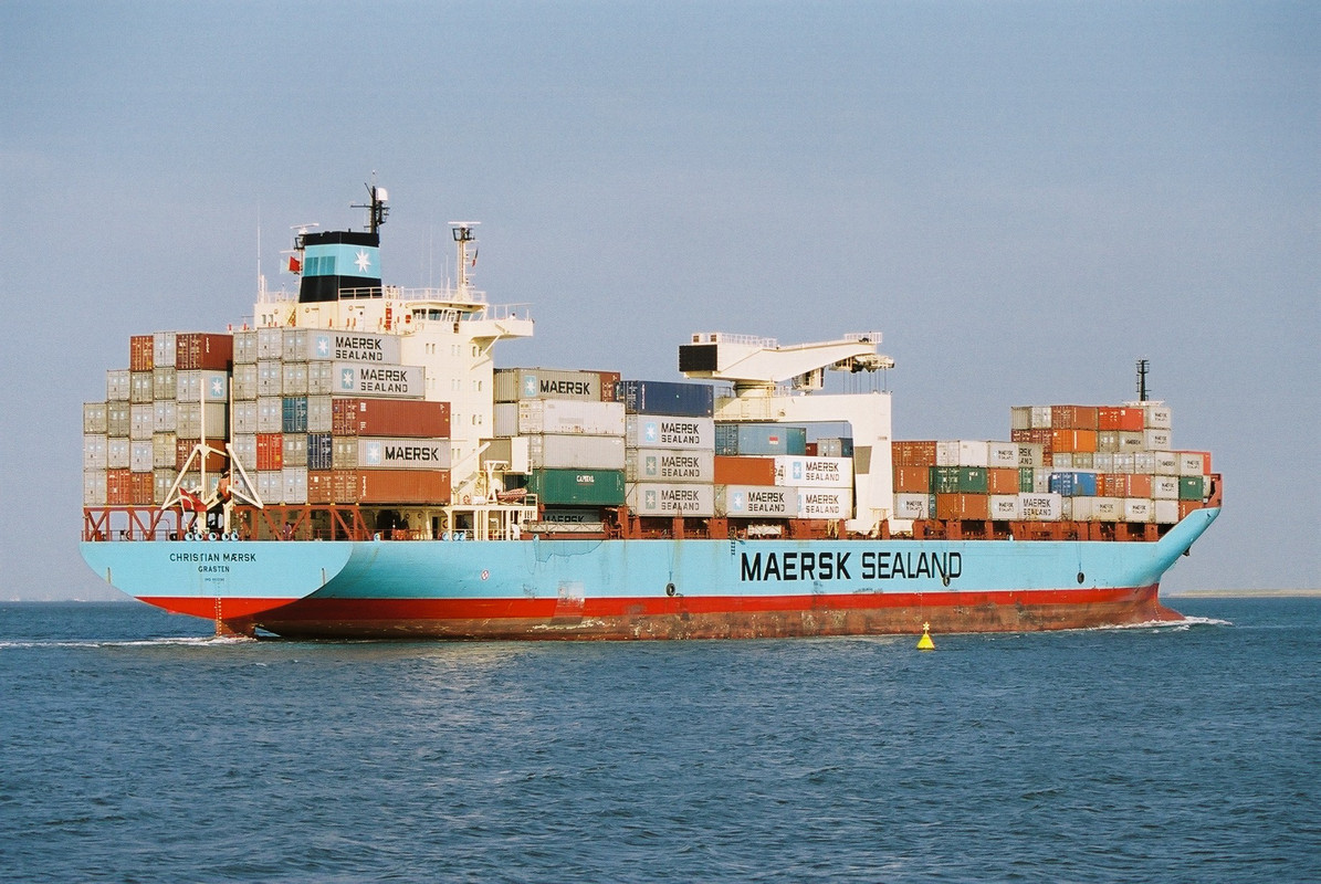 Christian Maersk x (2)