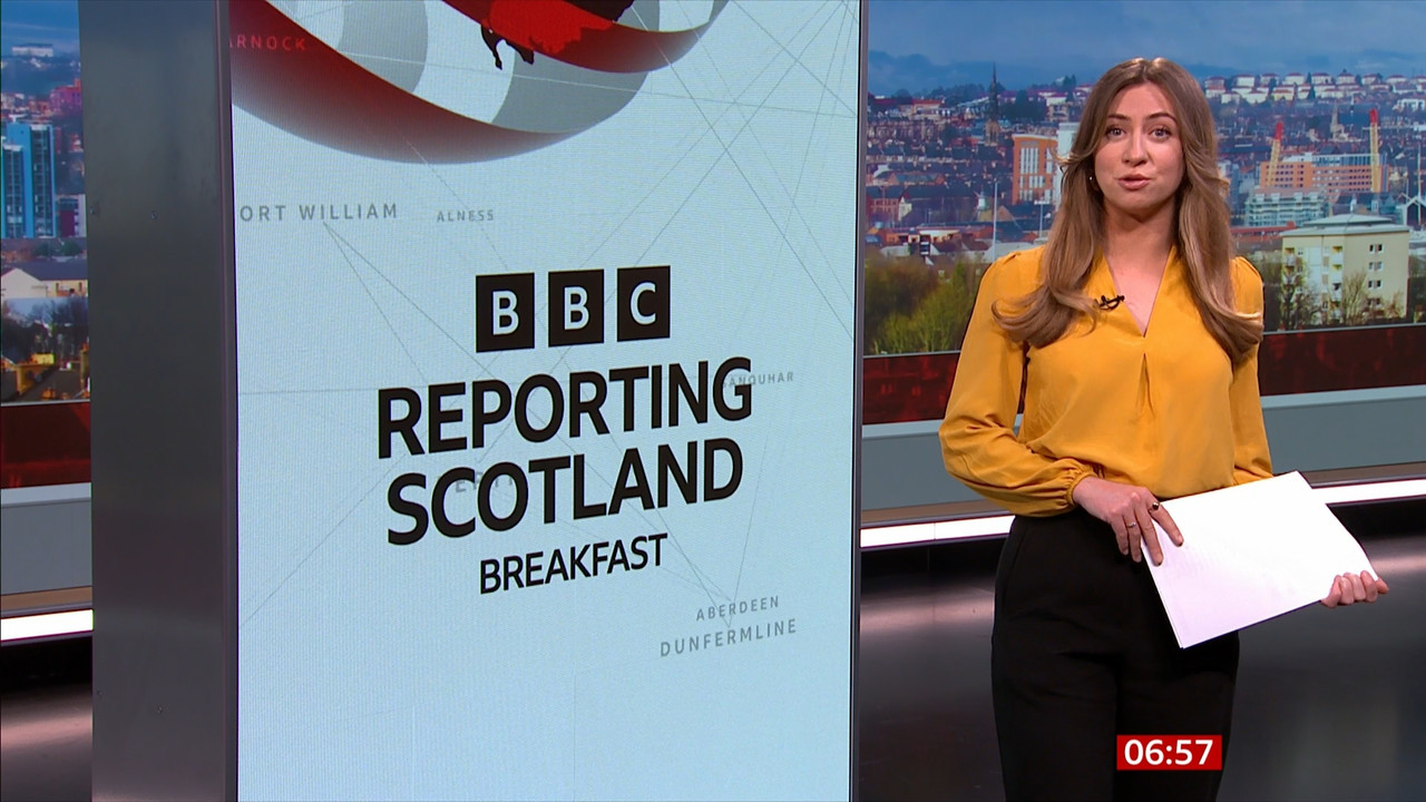 04.02 - 06.50.00 - Breakfast. The BBC's Breakfast programme features ....ts_snapshot_07.19.862