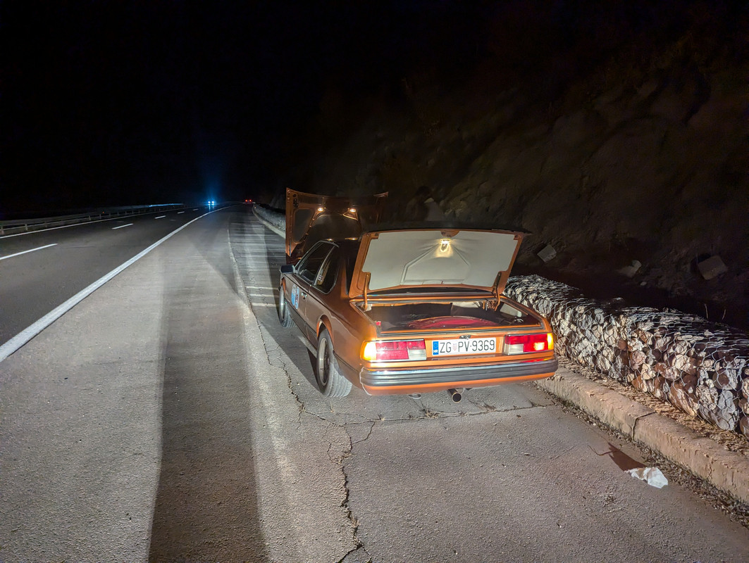 PXL_20241110_185245432