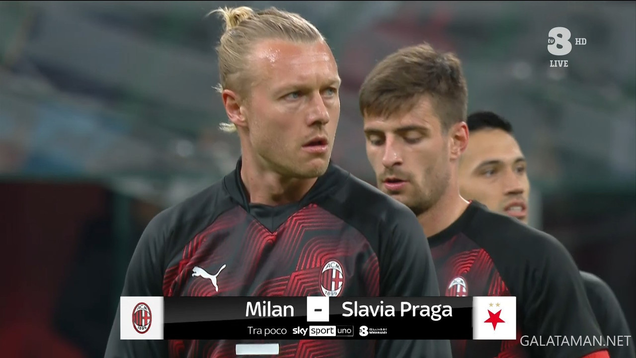 03-07_20-45-00_TV8 HD_Milan - Slavia Praga (Diretta).ts_snapshot_00.03.51.728