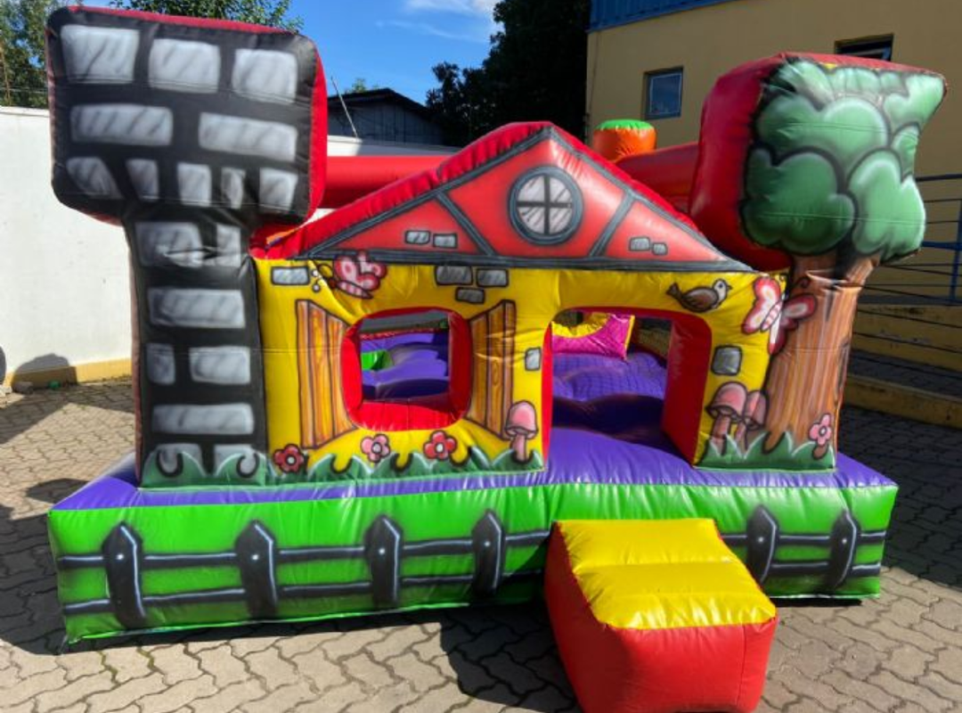 Casinha com Piscina de Bolinhas