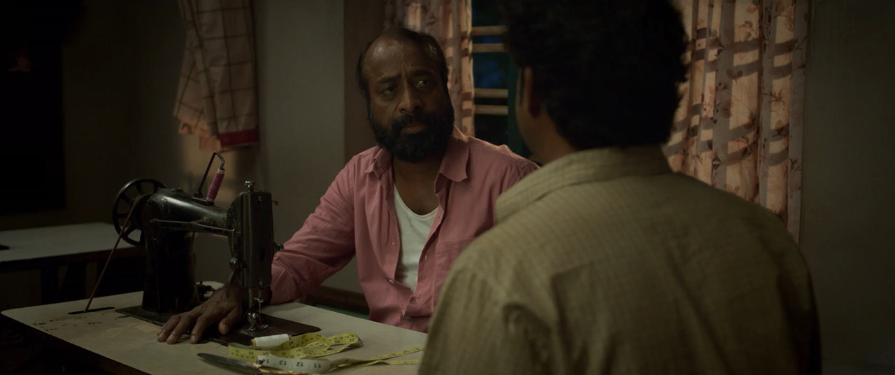 Minnal Murali 2021 WebRip [Hindi + Tamil + Telugu + Malayalam + Kannada] 480p, 720p, 1080p ESub Screenshot