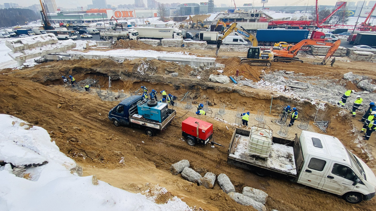 65F4DE9B-2CC6-4B3B-B469-1AA2B10C914C