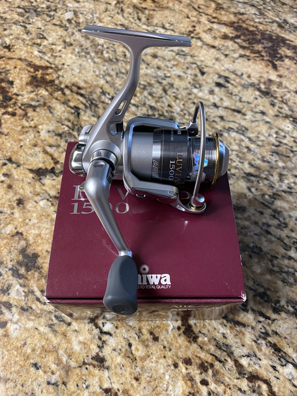 New Reel Daiwa 1500 Luvias - TackleTour