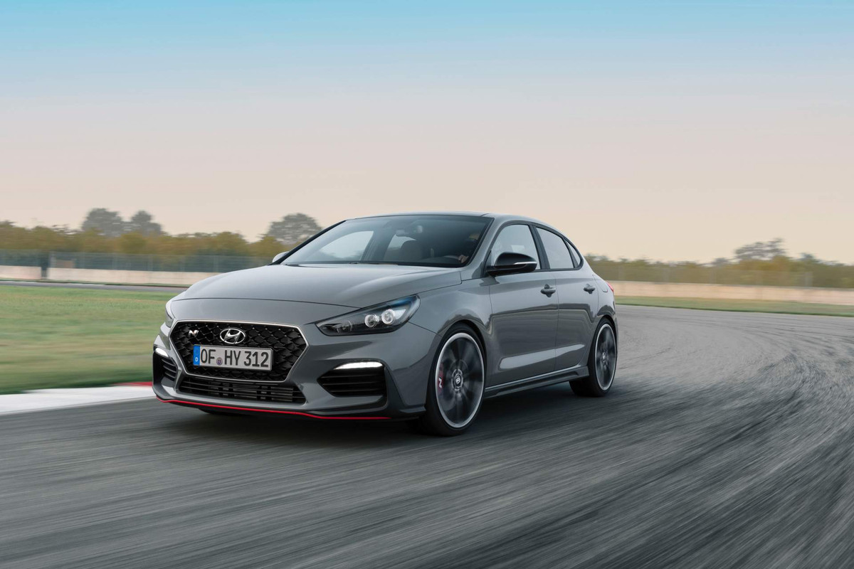 Hyundai i30 Fastback N (1)
