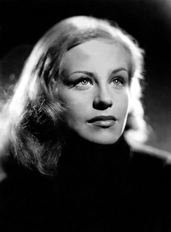 Hildegard_Knef_a72