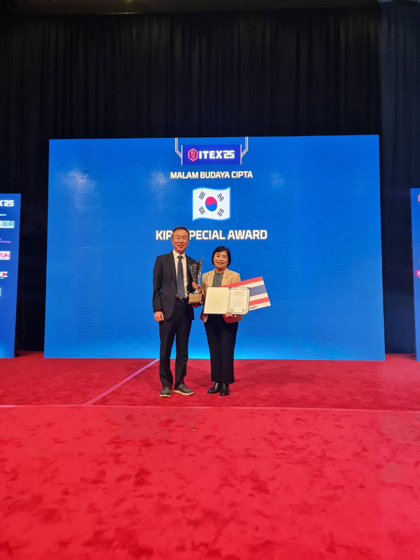 ศ.พญ.ผิวพรรณ